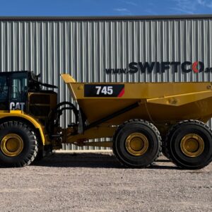 #2055 CAMION ARTICULADO CATERPILLAR 745 2019