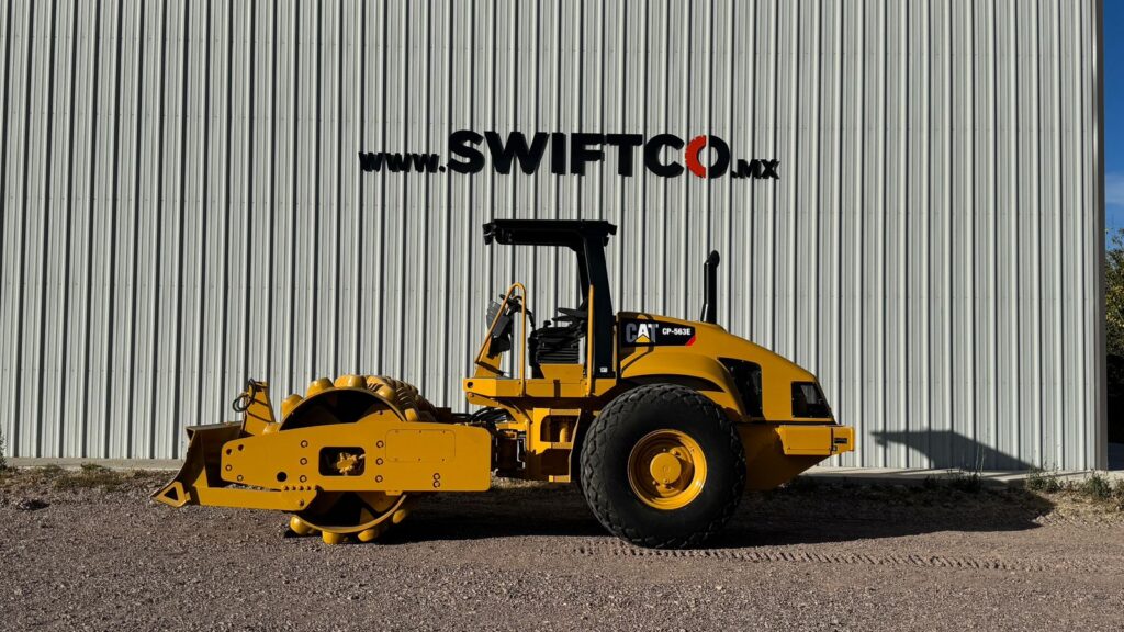 #2094 COMPACTADOR CATERPILLAR CP563E 2007