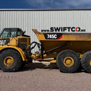 #2117 CAMION ARTICULADO CATERPILLAR 745C 2015