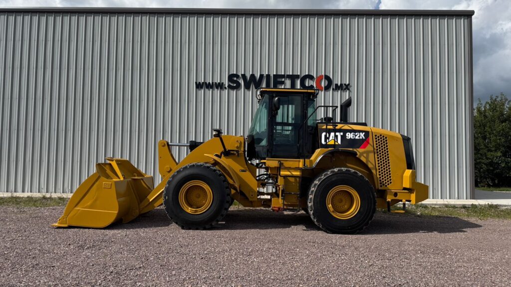 #233 CARGADOR FRONTAL CATERPILLAR 962K 2012