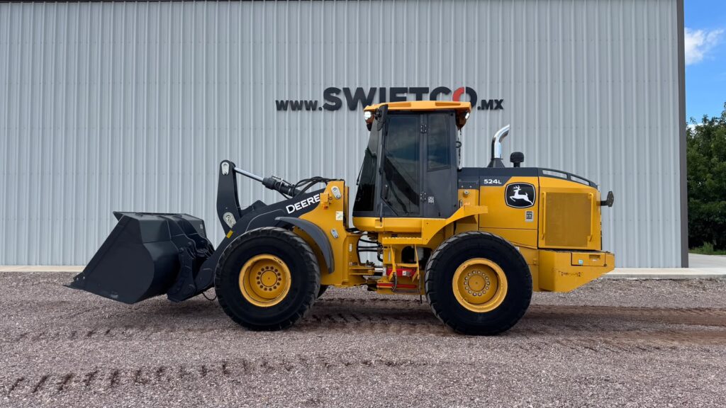 #2151 CARGADOR FRONTAL JOHN DEERE 524L 2019