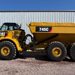#2133 CAMION ARTICULADO CATERPILLAR 745C 2015